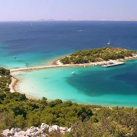 Appartement By The Sea - 18306 Murter