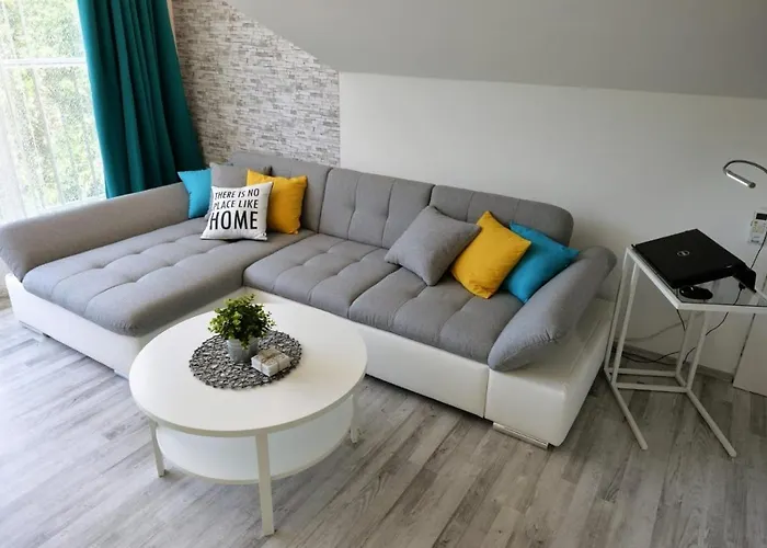 Appartement By The Sea - 18306 *