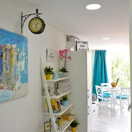 By The Sea - 18306 * 무르테르