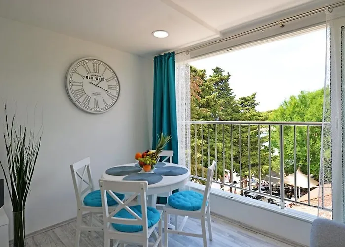 By The Sea - 18306 Apartamento